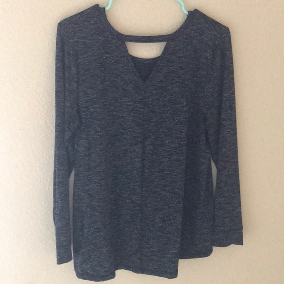 Workout Top - Picture 5 of 6